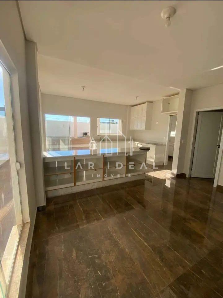 Sobrado Semimobiliado no Condominio Don Jose com 01 Suíte e 02 Quartos