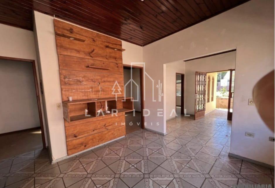 Casa, com amplo terreno no Jardim Karla, FOZ DO IGUACU - PR