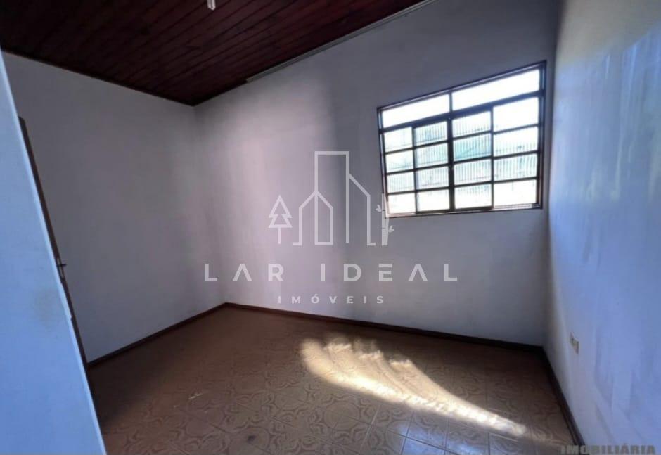 Casa, com amplo terreno no Jardim Karla, FOZ DO IGUACU - PR