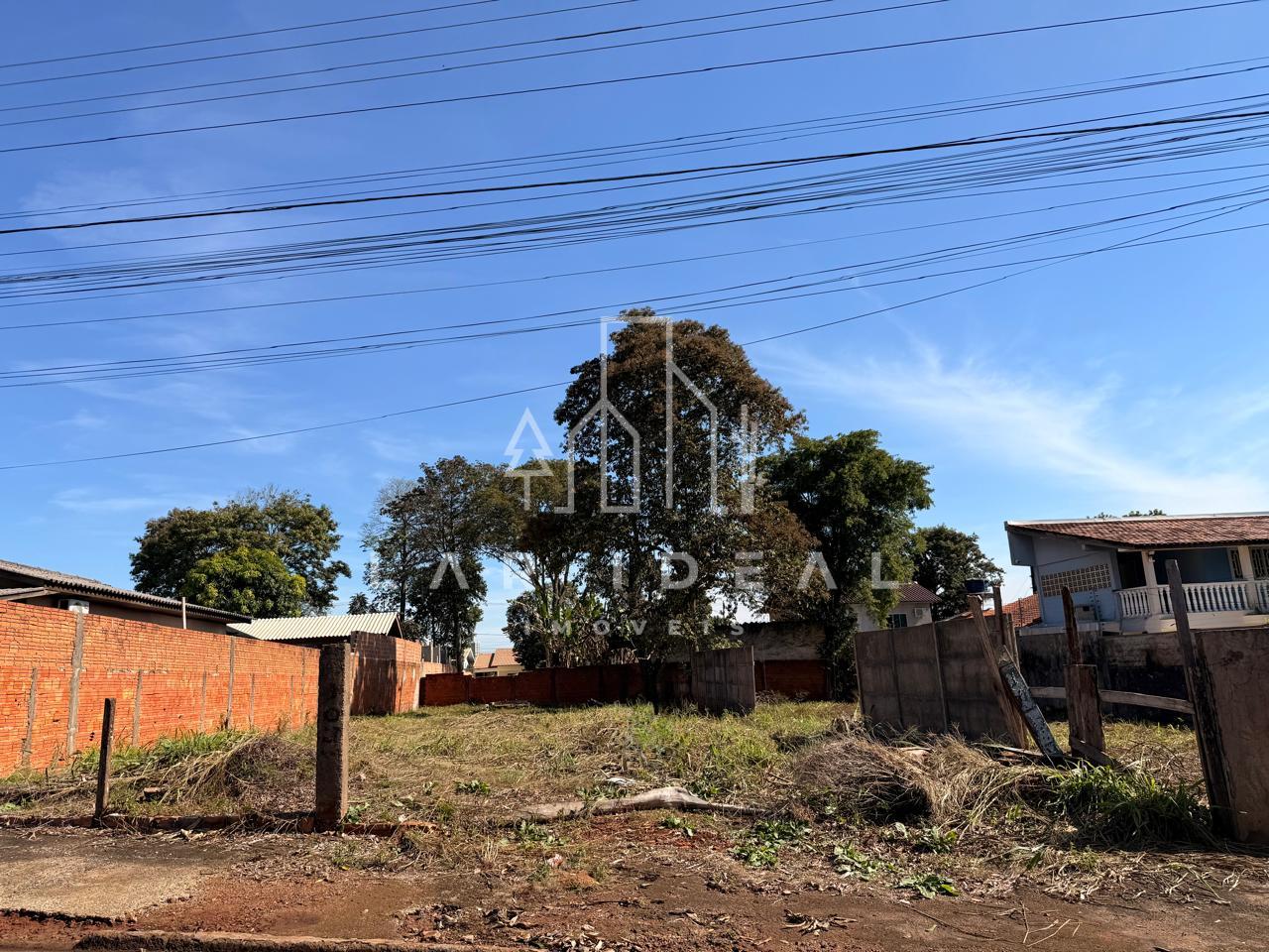 Terreno de 450m à venda no Campos do Iguaçu