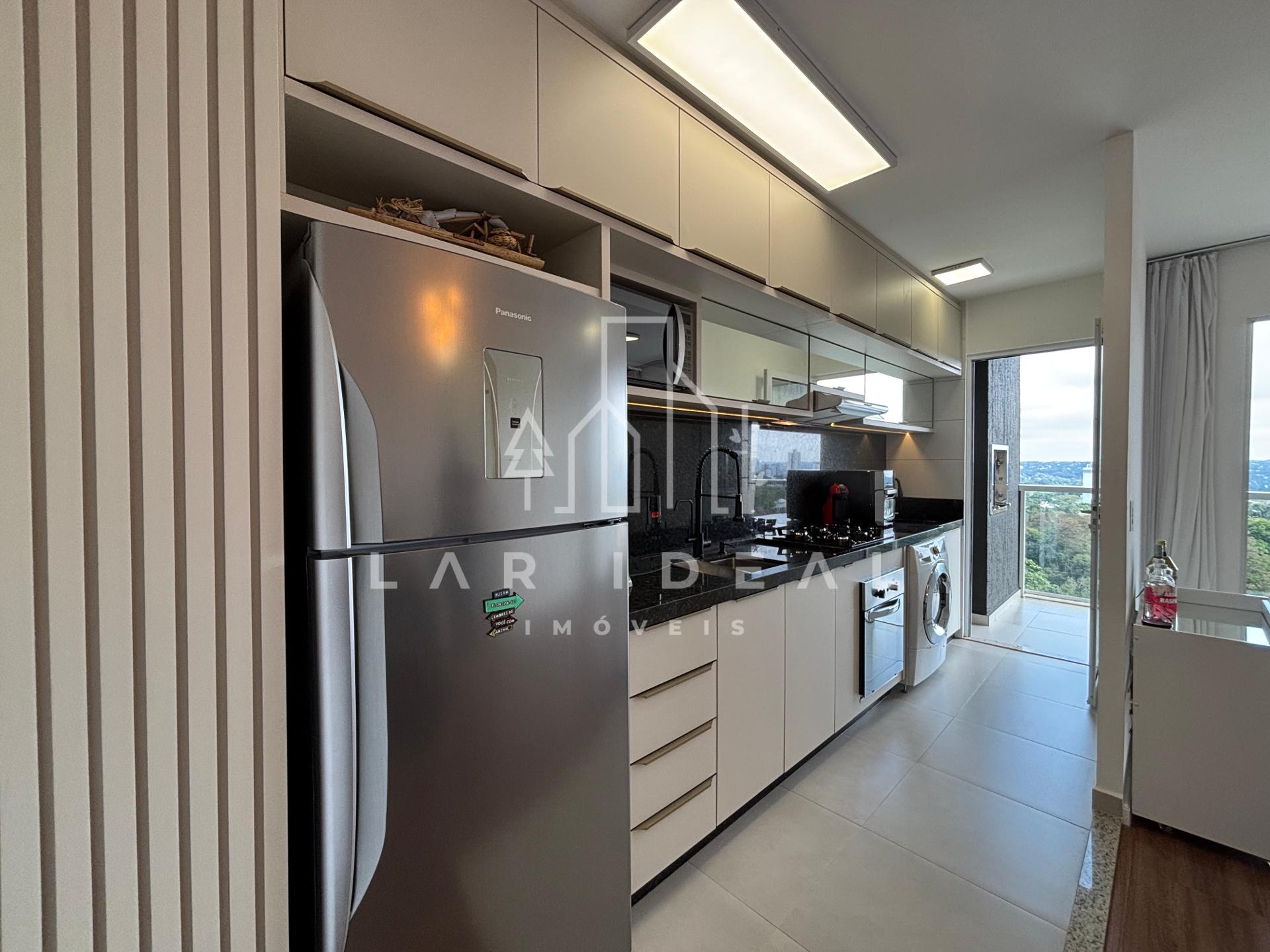 Apartamento novo semimobiliado à venda no Royal Legacy na Vila Yolanda em Foz