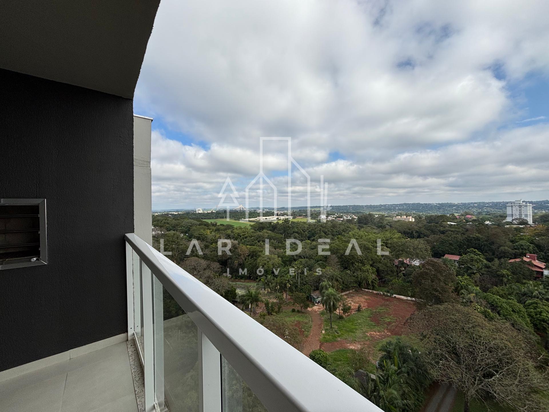 Apartamento novo semimobiliado à venda no Royal Legacy na Vila Yolanda em Foz