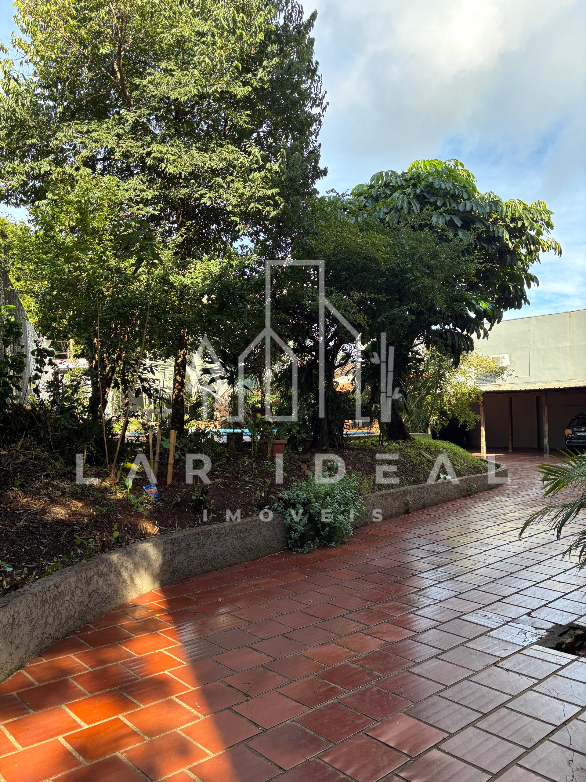 Prédio comercial à venda em Foz do Iguaçu na Vila Maracanã