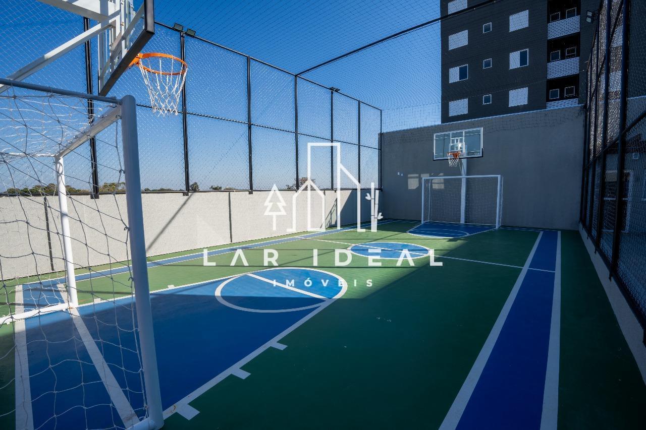 Apartamento semimobiliado para Airbnb à venda no condomínio Royal Legacy em Foz