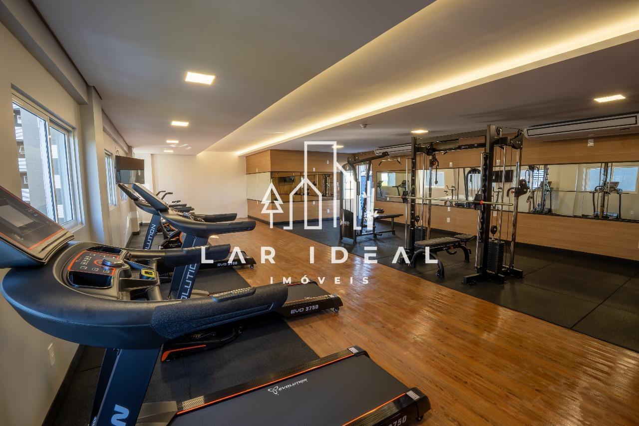 Apartamento semimobiliado para Airbnb à venda no condomínio Royal Legacy em Foz