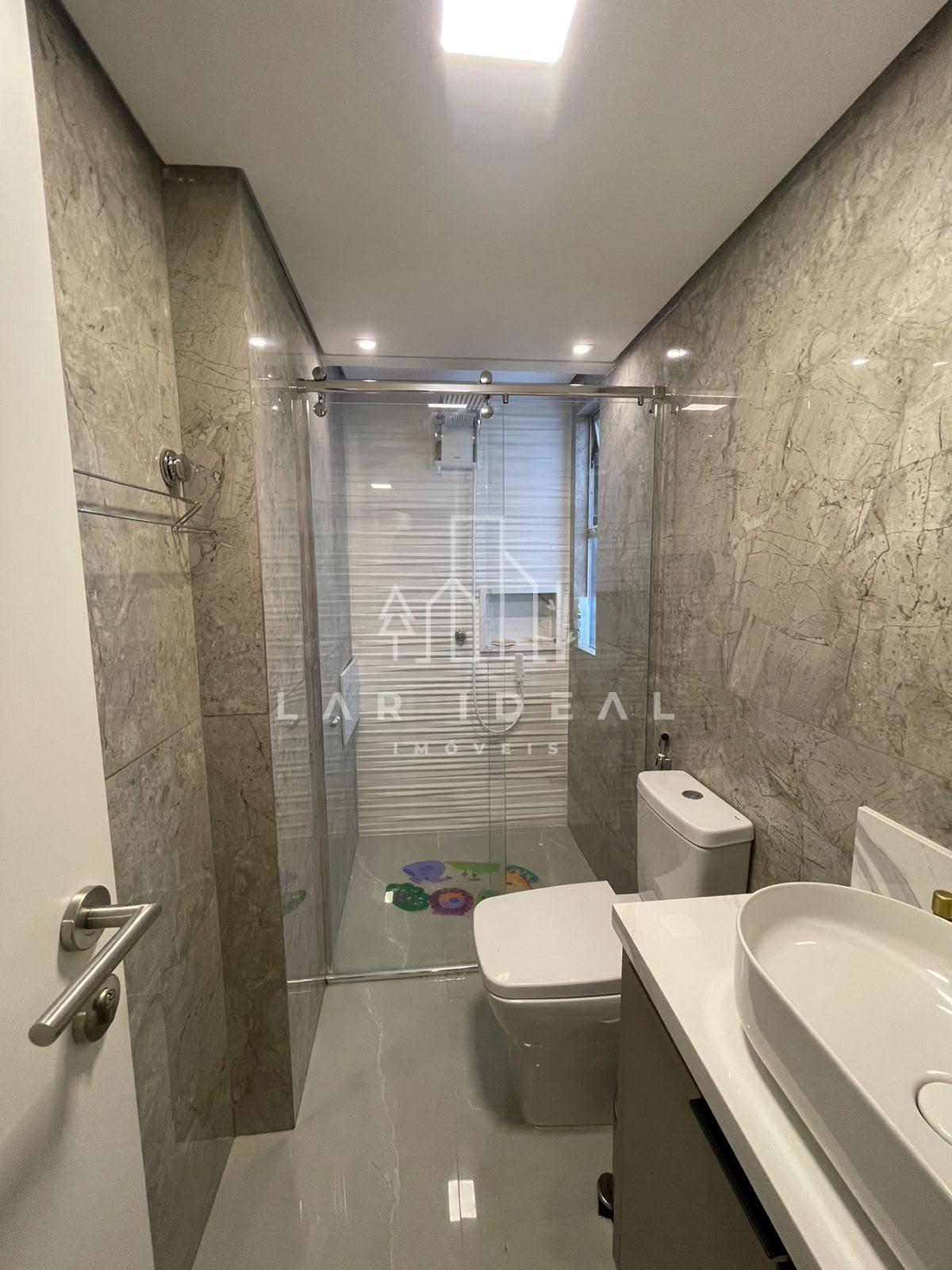 Apartamento de alto padrão totalmente mobiliado no Residencial Vivaldi, com 1 suite e 2 quartos