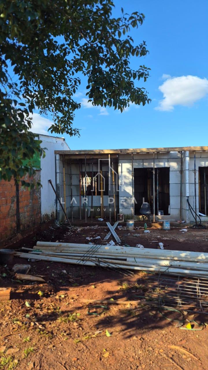 Casa com 02 quartos em Construção no Jardim Novo Horizonte