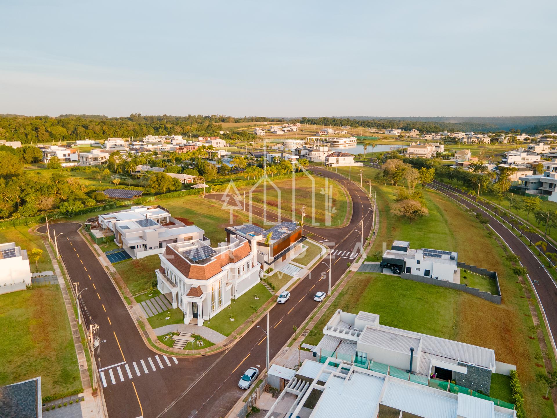 Sofisticação e Exclusividade em uma Residência Única no Cond. Royal Boulevard - Fase 2
