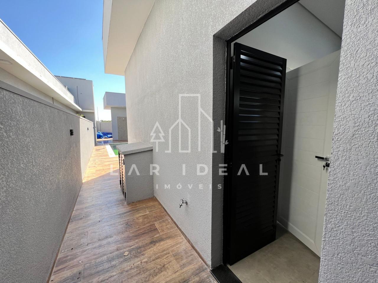 Casa de alto padrao no Condominio Vale Verde, com 3 suites, espaco gourmet e piscina