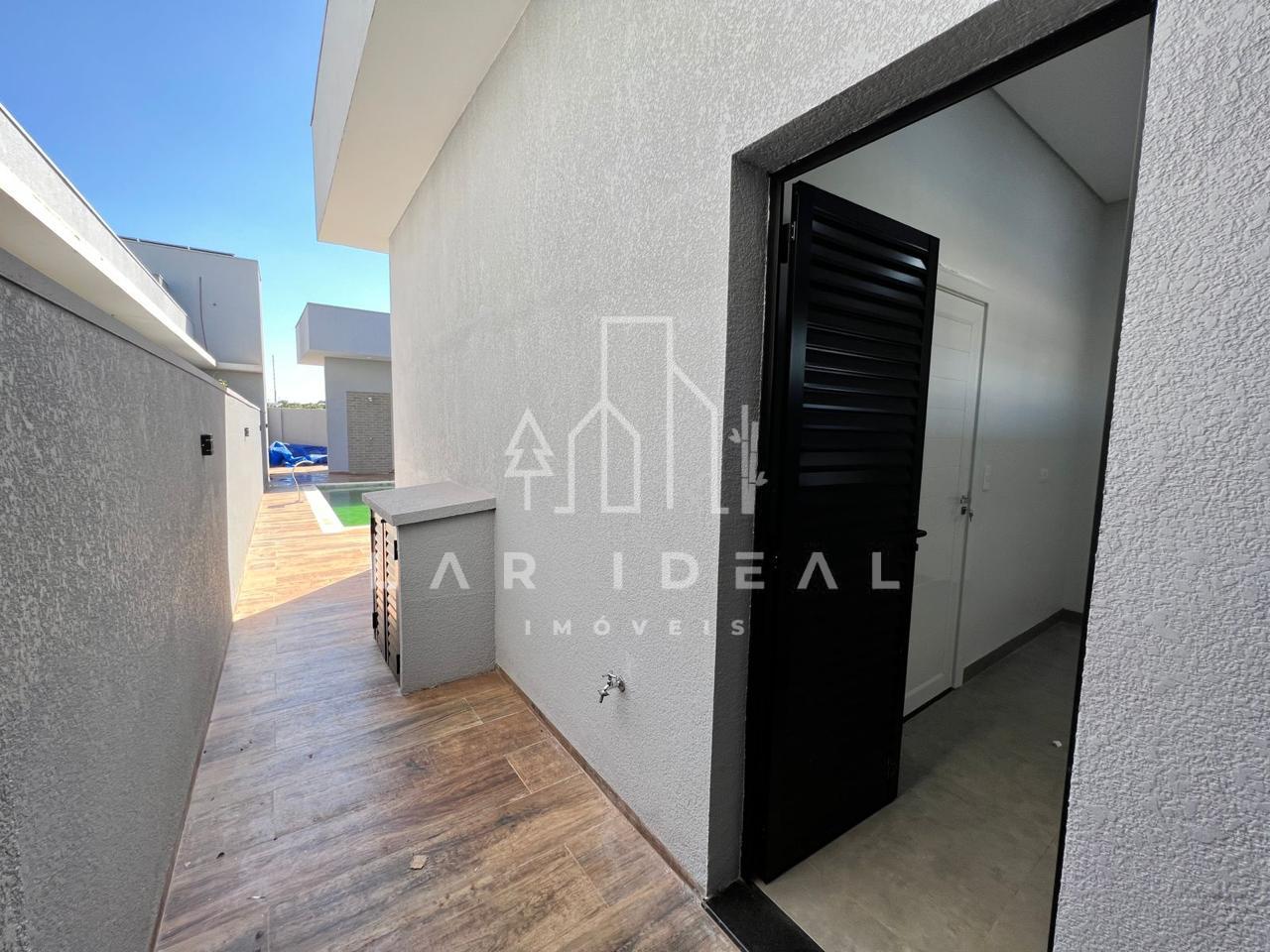 Casa de alto padrao no Condominio Vale Verde, com 3 suites, espaco gourmet e piscina