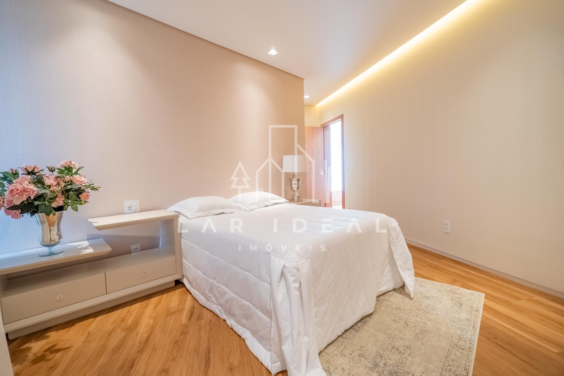 Sofisticação e Exclusividade em uma Residência Única no Cond. Royal Boulevard - Fase 2