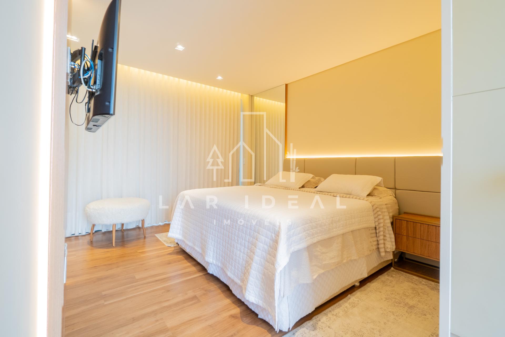 Sofisticação e Exclusividade em uma Residência Única no Cond. Royal Boulevard - Fase 2