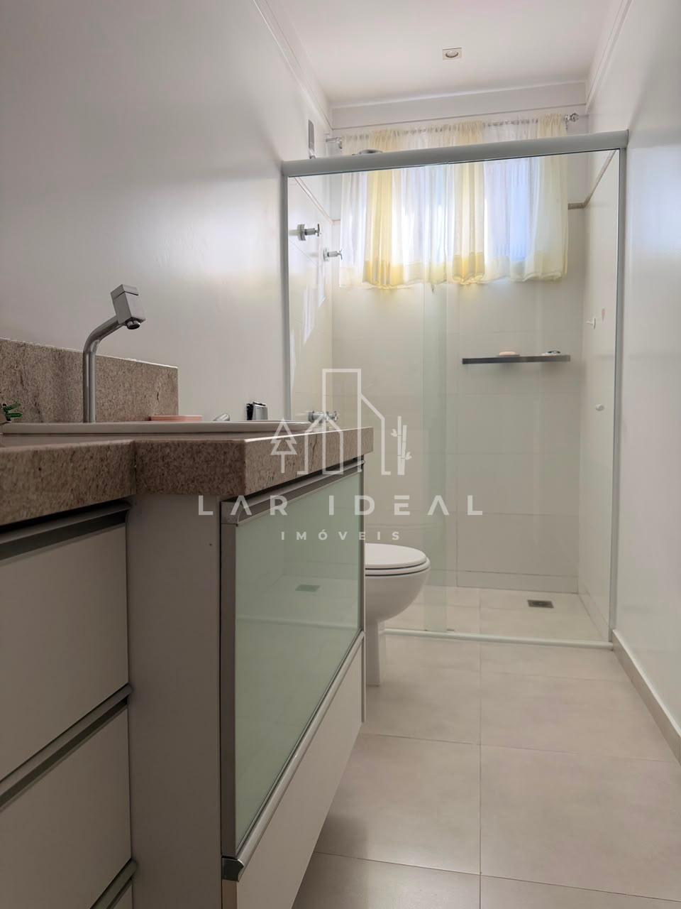 Apartamento Semimobiliado à venda no Edificio Maison Classic