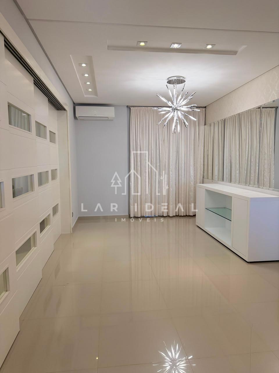 Apartamento Semimobiliado à venda no Edificio Maison Classic