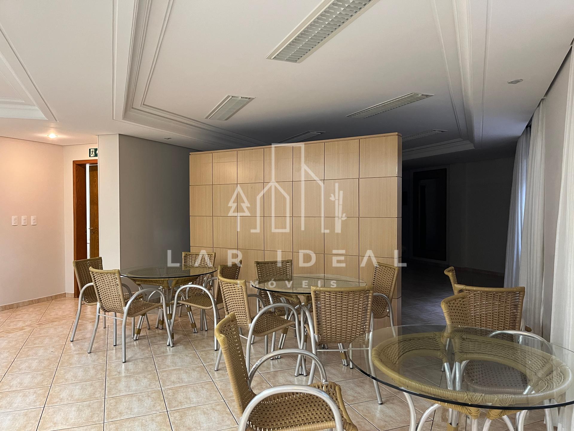 Apartamento Semimobiliado à venda no Edificio Maison Classic