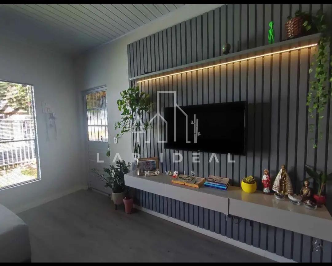 Casa ampla e semimobiliada no Jardim Cataratas com 2 quartos