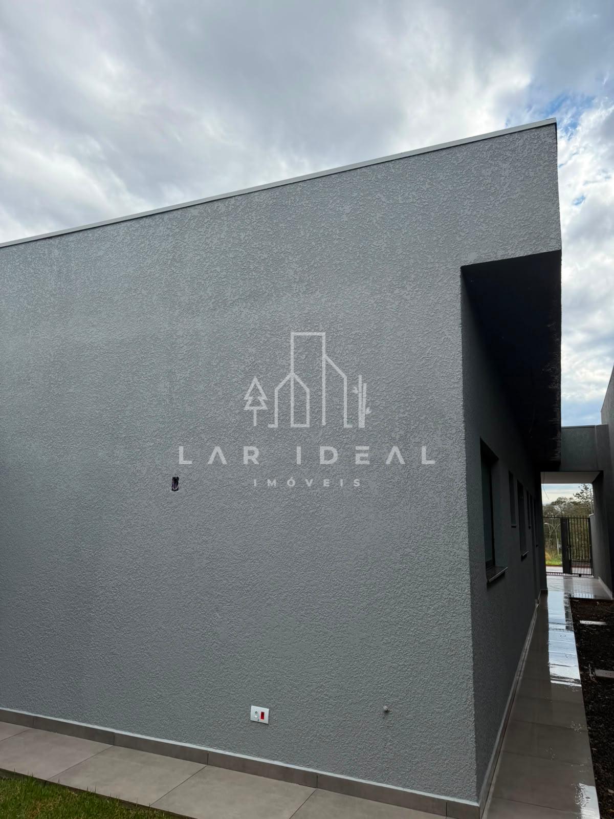 Casa com 75,11m² Pé Direito com 4,20m² com perfeito acabamento Jardim Curitiba
