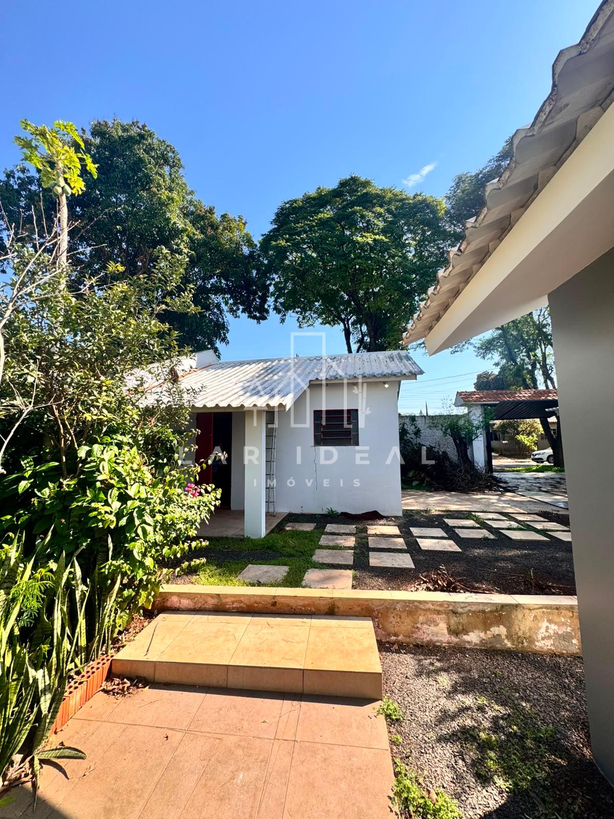Casa espaçosa no Parque dos Estados, 4 quartos e amplo quintal!