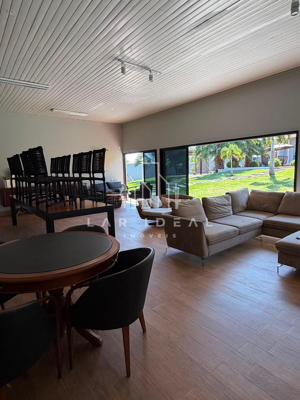 Chácara Completa a venda com 38.896 m², estrutura para eventos e hospedagem.