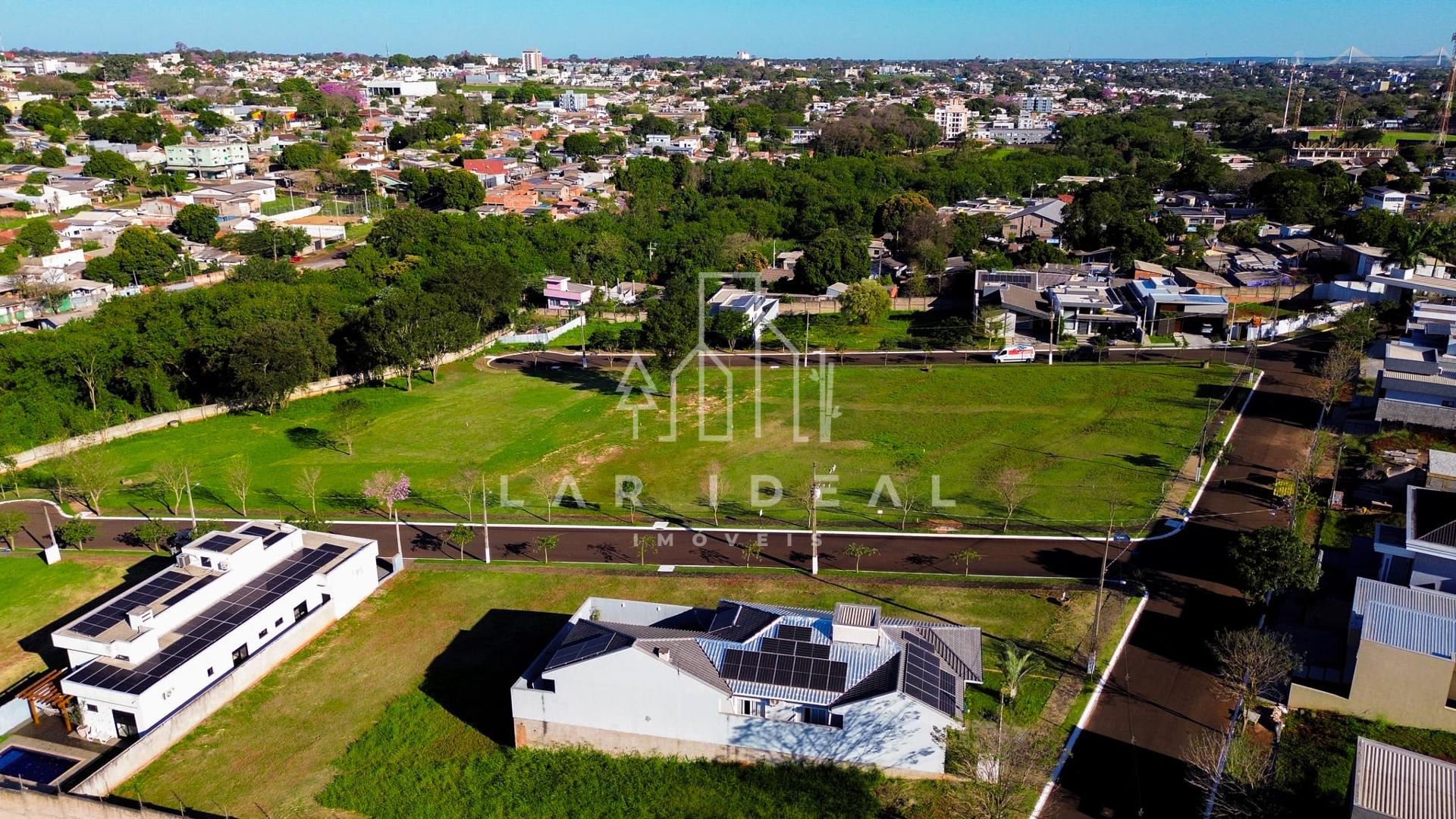 Terreno em cond. fechado na região central por: 150 mil de entrada e saldo parcelado
