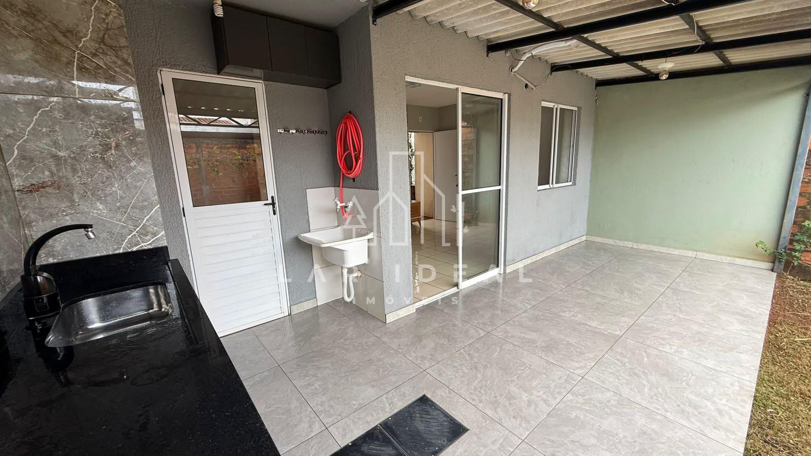 Casa em condomínio fechado