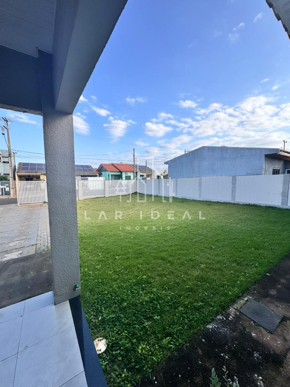 Casa em Santa Terezinha com Amplo Espaço para Ampliação e Valorização