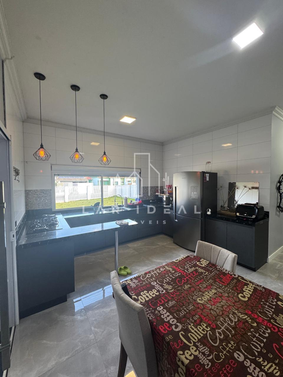 Casa em Santa Terezinha com Amplo Espaço para Ampliação e Valorização