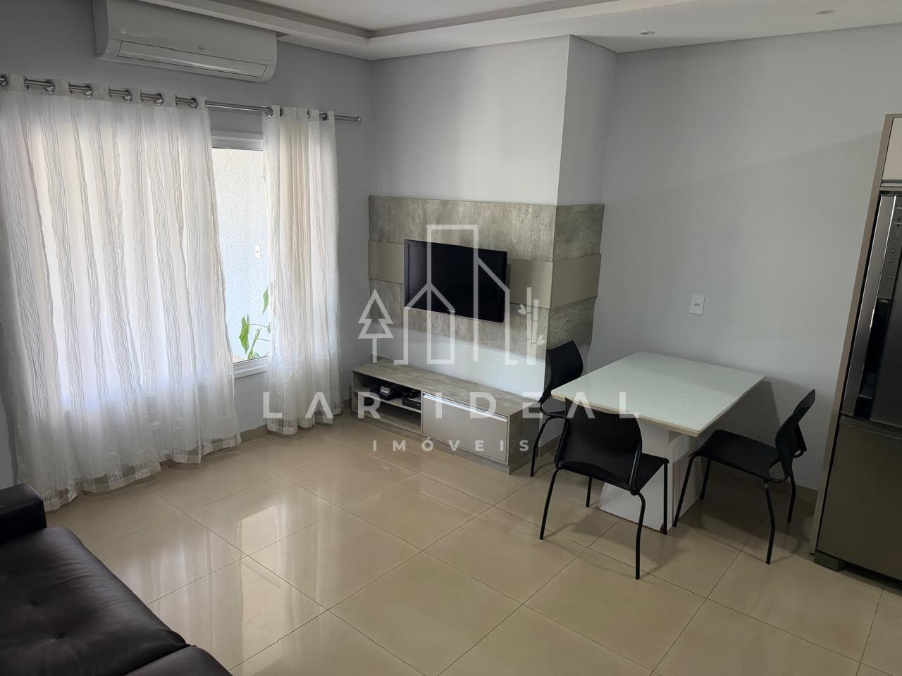 OPORTUNIDADE NA VILA A! Casa Semimobiliada, com Suíte e Localização Privilegiada!