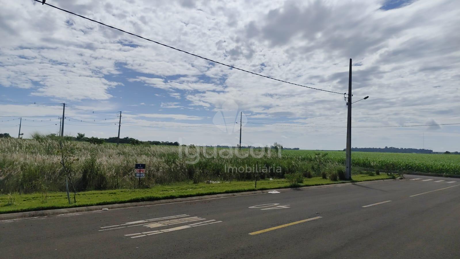 Terreno de 250m  no Loteamento Mostapha Osman próximo Avenida ...