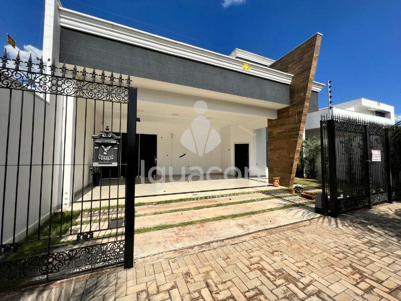Casa com 03 Dormitórios sendo 01 Suíte no Jardim Ipê lV