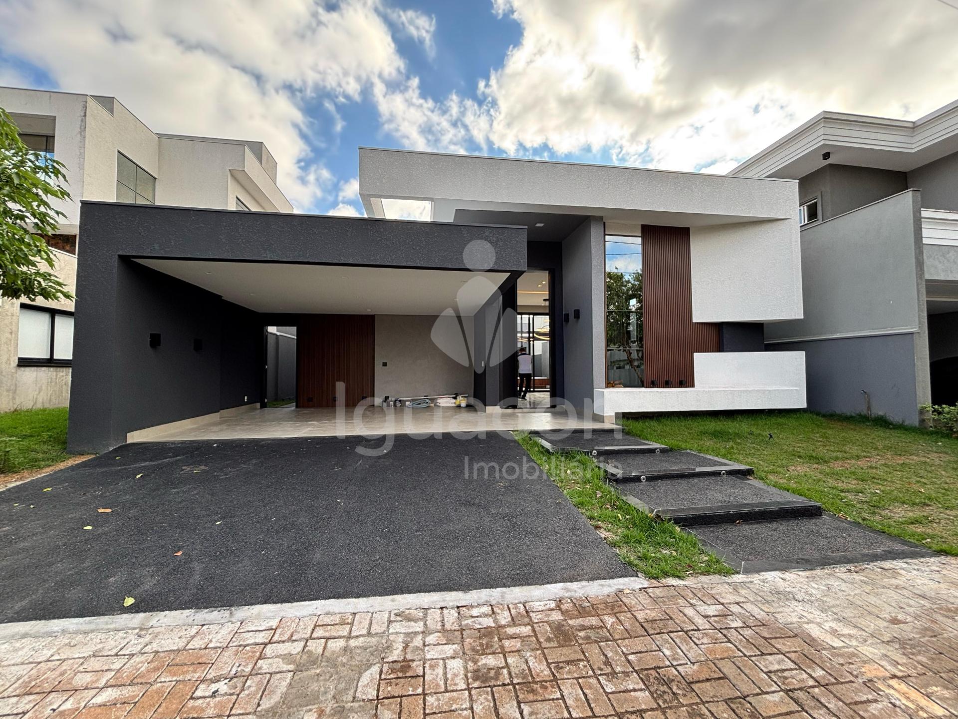 Casa com 03 Suites e Piscina no Condom?nio Vila A Park pr?ximo...