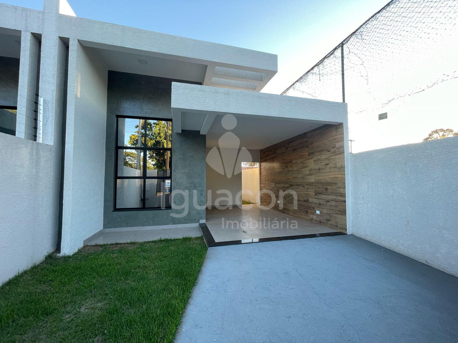 Casa com 03 Dormit?rios sendo 01 Su?te com Closet no Parque Pr...