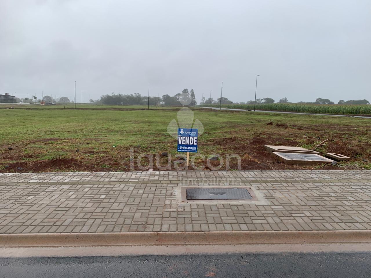 Terreno de 550,94m  no Loteamento Vita Village ao final da Ave...