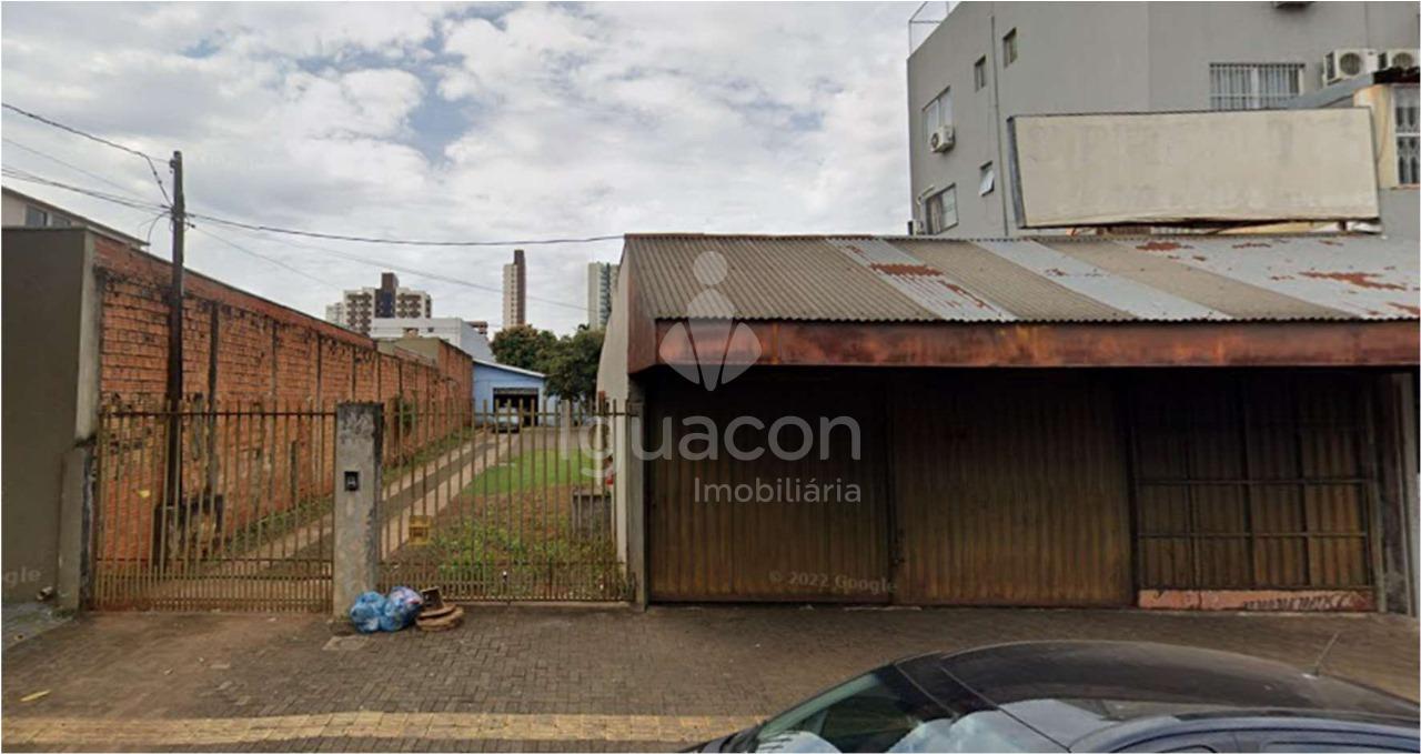 Terreno de 2.100m  no Centro Fácil Acesso a Avenida Brasil e A...