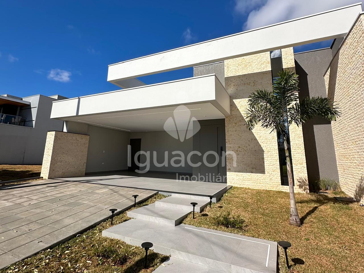 Casa com 03 Su?tes e 02 vagas de garagem no Condom?nio Residen...