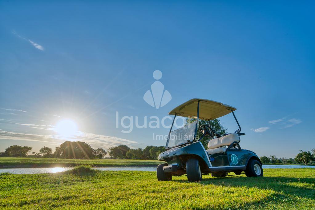 Terreno de 1.048,61m  á venda no Condominio Horizontal Village Golf Iguassu