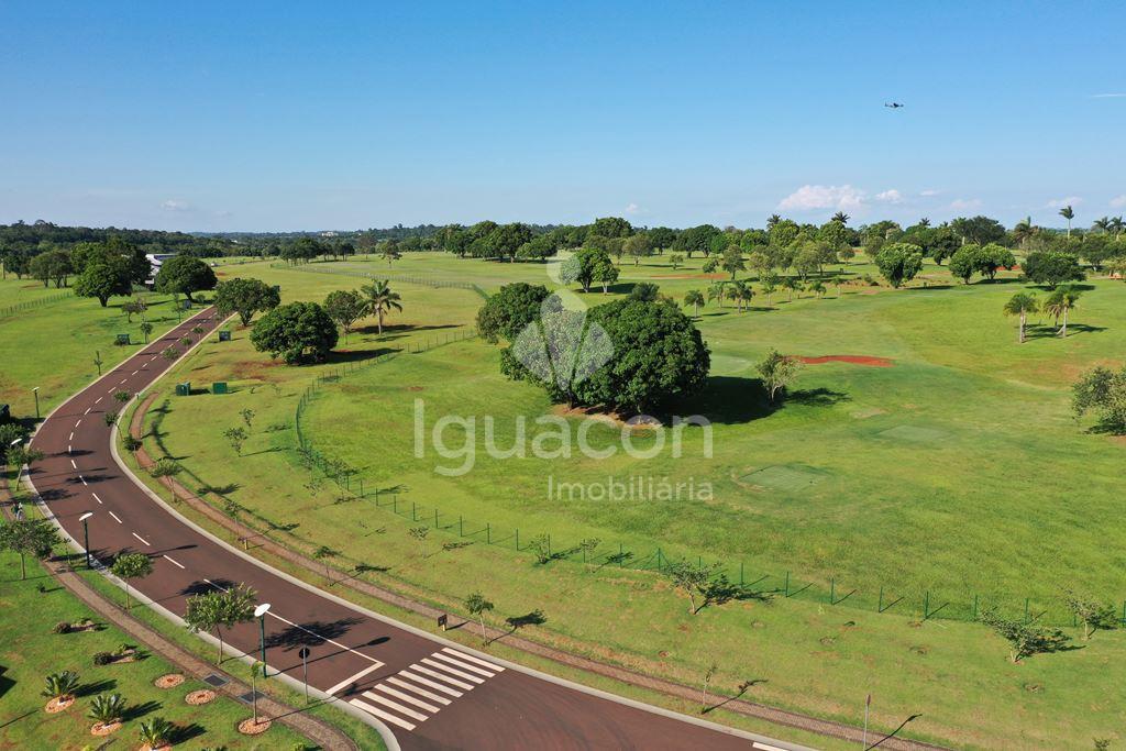 Terreno de 1.048,61m  á venda no Condominio Horizontal Village Golf Iguassu