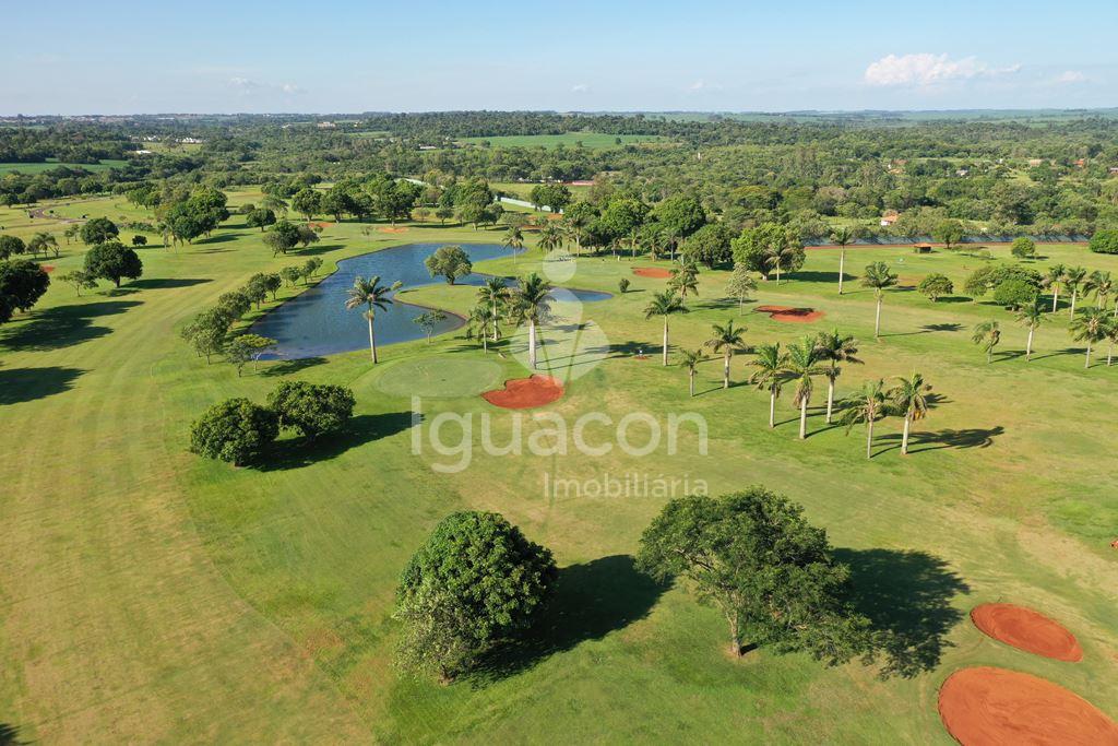 Terreno de 1.048,61m  á venda no Condominio Horizontal Village Golf Iguassu