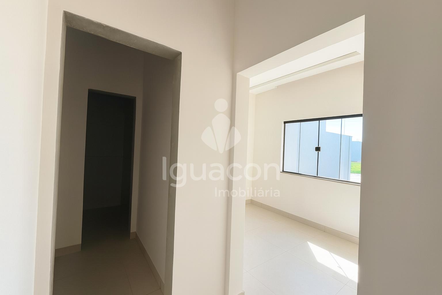 Casa com 02 Dormitórios sendo 01 Suíte e Churrasqueira no Vila Maria