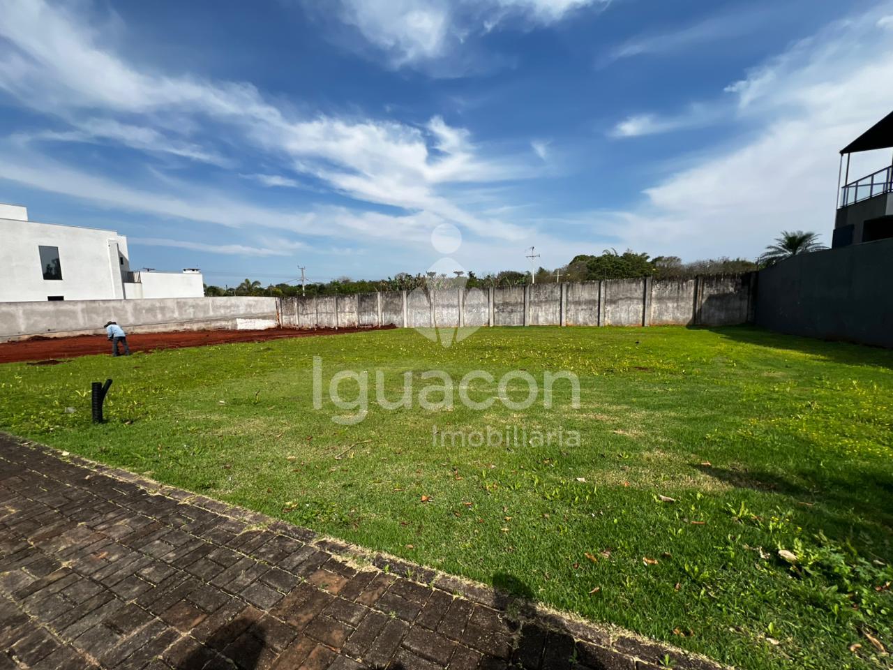 Terreno de 367,61m  á venda no Condomínios Residencial Firenze