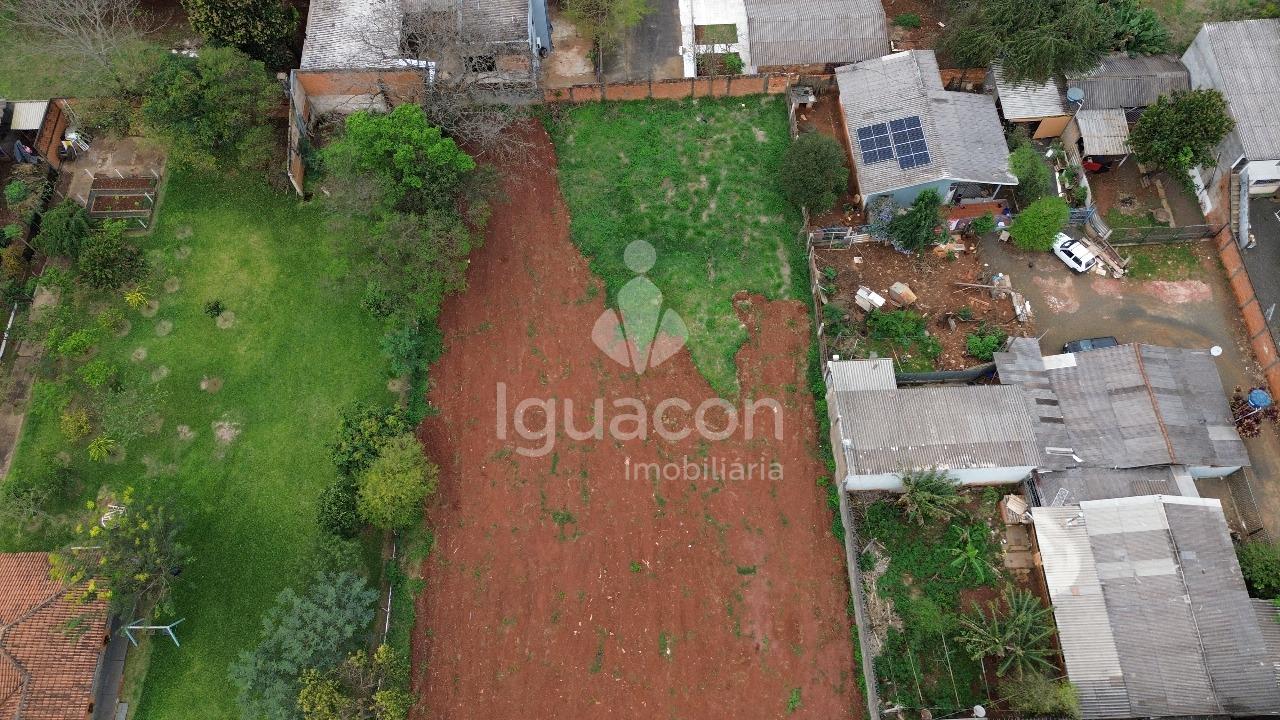 Terreno de 3024m  na Avenida Pôr do Sol ao lado da Praça da Biblia