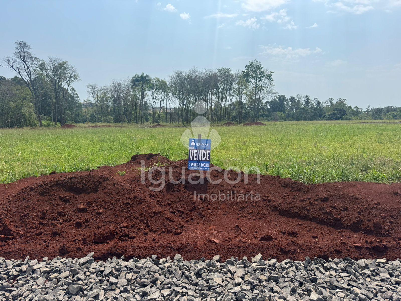 Terreno de 250m  ? venda no Loteamento Maria Julia