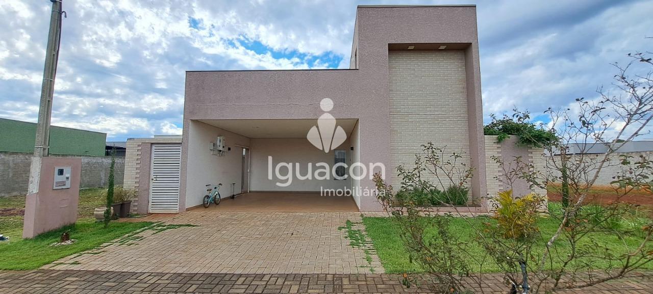 Casa mobiliada com 03 Dormit?rios sendo 01 Su?te no Condominio...