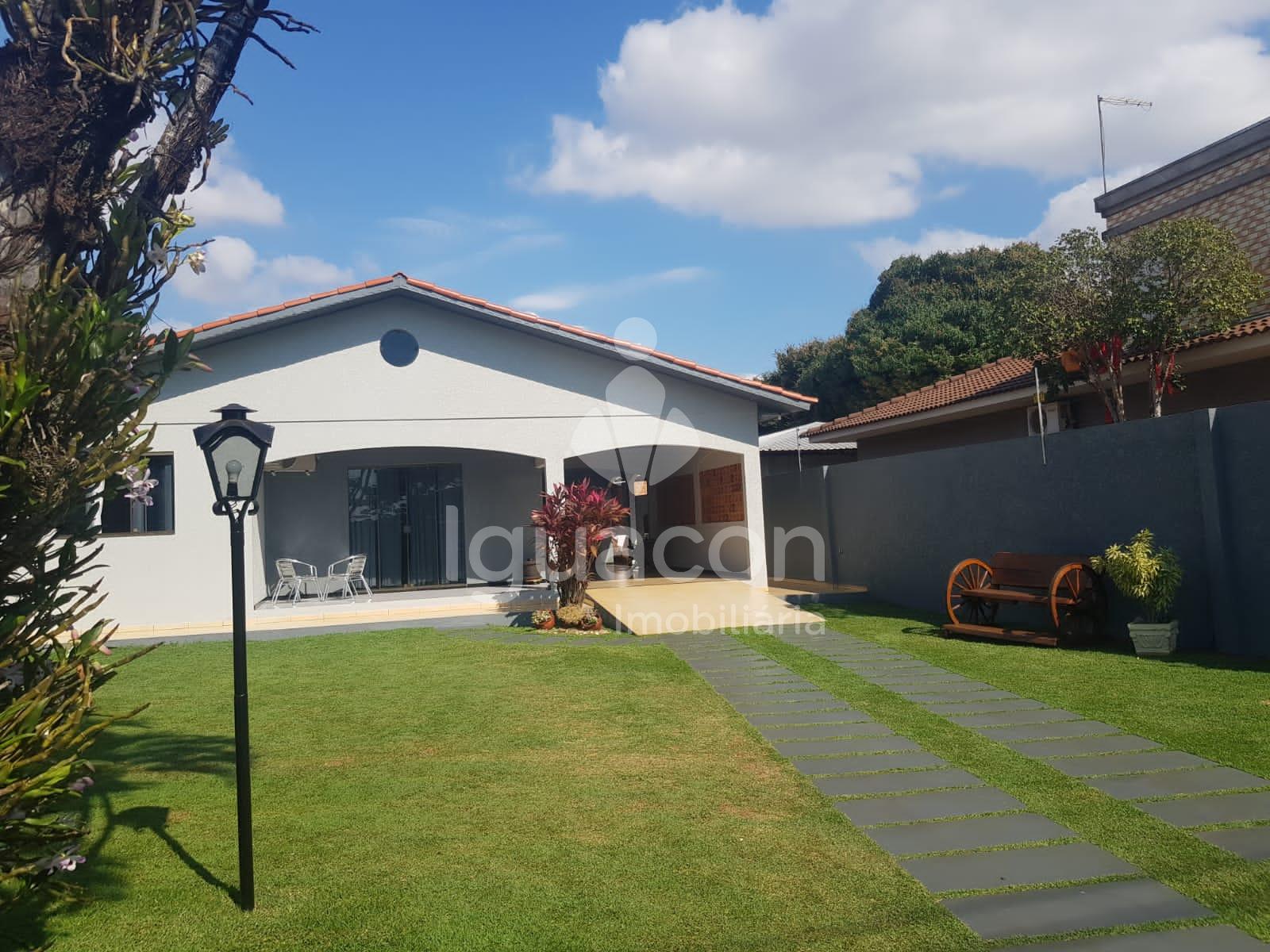 Casa com 03 Dormitorios sendo 01 Suite em Santa Terezinha de I...