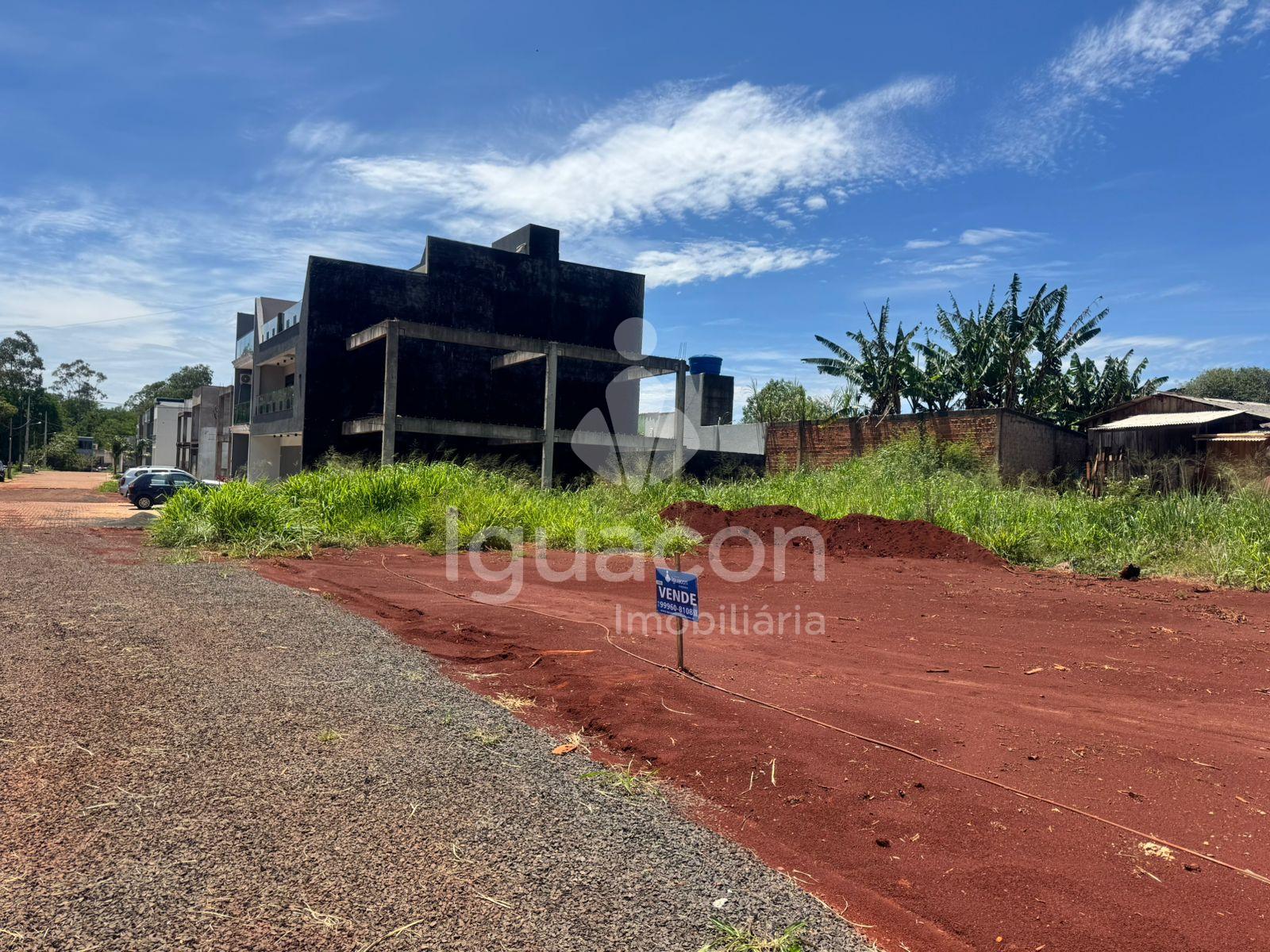 Terreno no Oeste Paraná Clube em Foz do Iguaçu