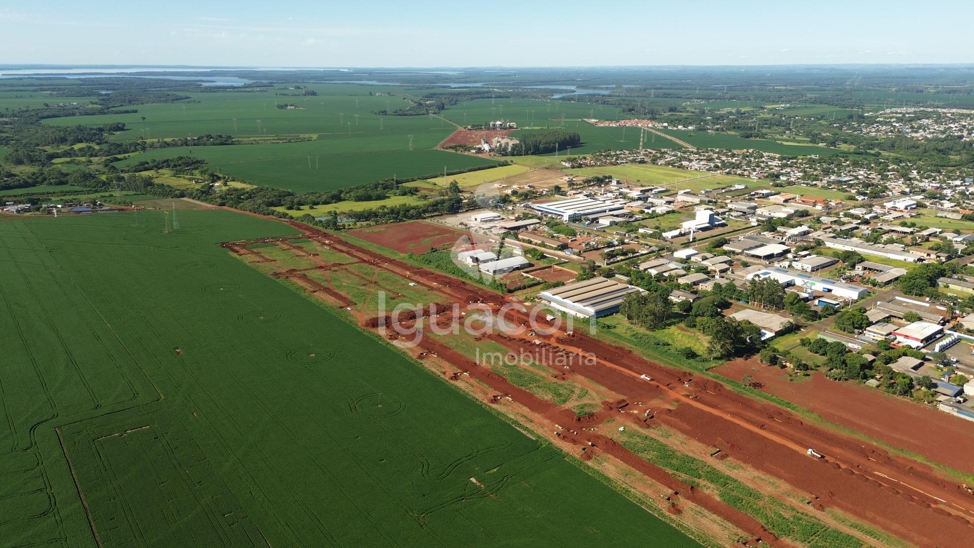 Terreno de 200m  ? venda no Loteamento Parque dos Ip?s em Sant...