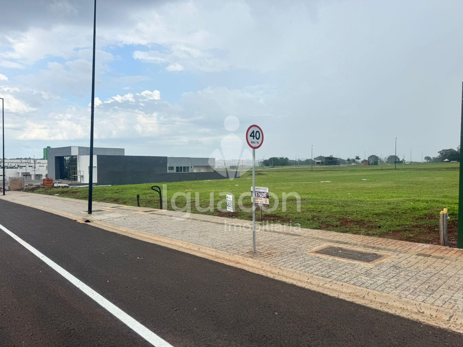 Terreno de 550m  ? venda no Loteamento Vita Village pr?ximo ao...