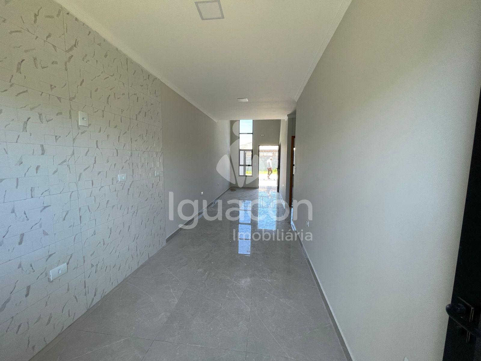 Casa com 02 Dormit?rios sendo 01 Suite no Jardim Cataratas