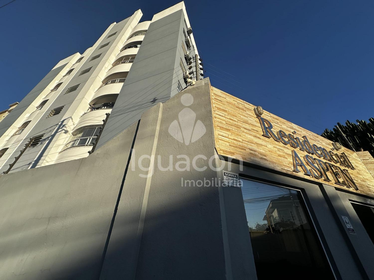 Apartamento á venda com 02 Dórmitorios sendo 01 Suite no Edifí...