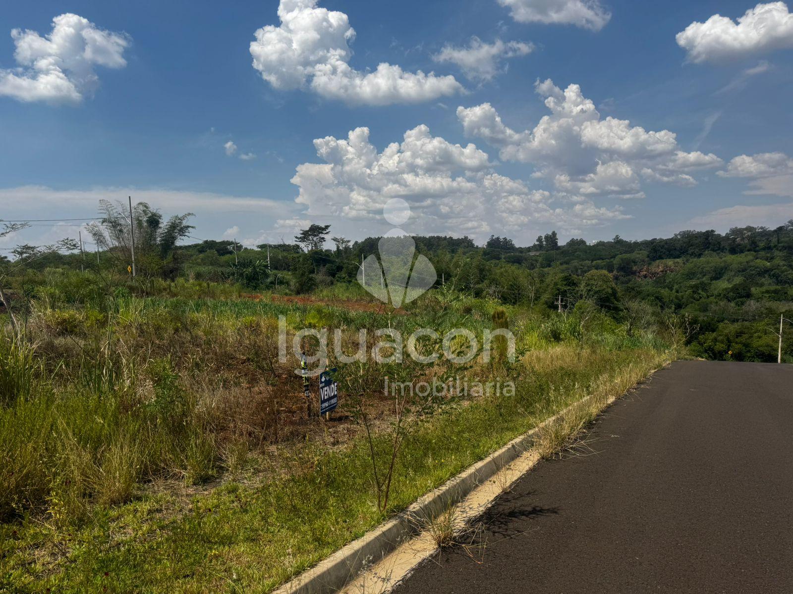 Terreno de 200m  ? venda no Loteamento Ecoville I pr?ximo Aven...